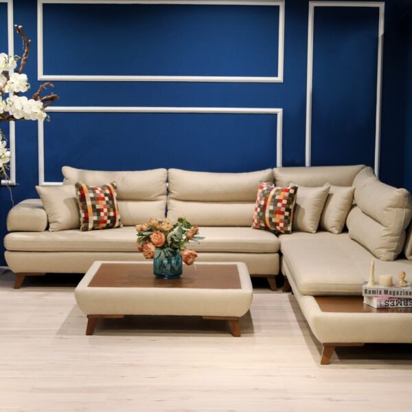 مبل ال مدل ربکا